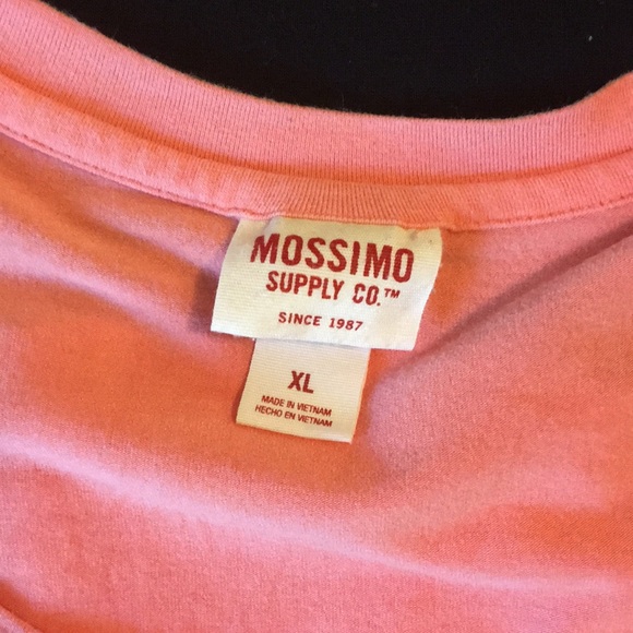 Bundle of tees - Picture 3 of 3